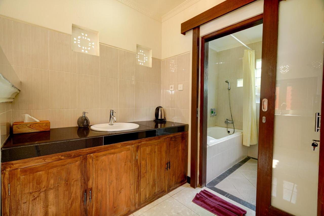 Queen Bisma Villa - 10 Min Walking To Ubud Center Екстер'єр фото